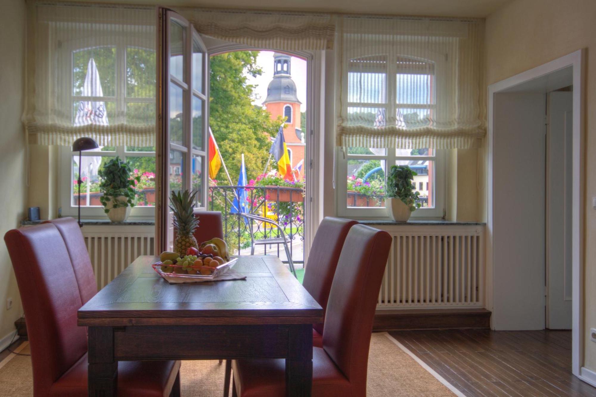 Hotel Zum Goldenen Stern 프룸 외부 사진