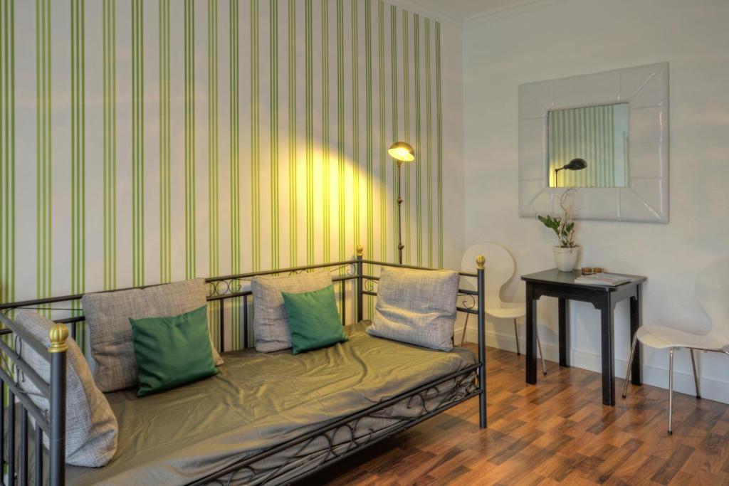 Hotel Zum Goldenen Stern 프룸 객실 사진