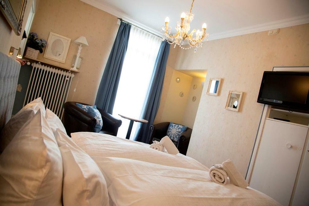 Hotel Zum Goldenen Stern 프룸 외부 사진