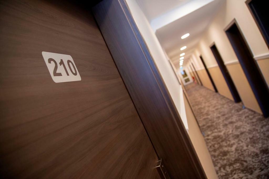 Hotel Zum Goldenen Stern 프룸 외부 사진